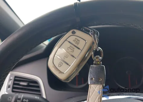 2015 Hyundai Sonata Sport/Limited из США, поврежденный, VIN 5NPE34AB9FH049410